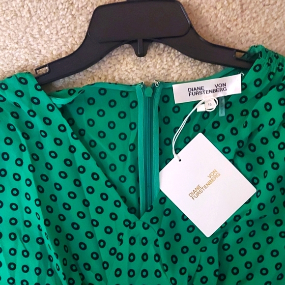 Diane Von Furstenberg Jemma Dress green size 16 NEW With tags! - Picture 4 of 8